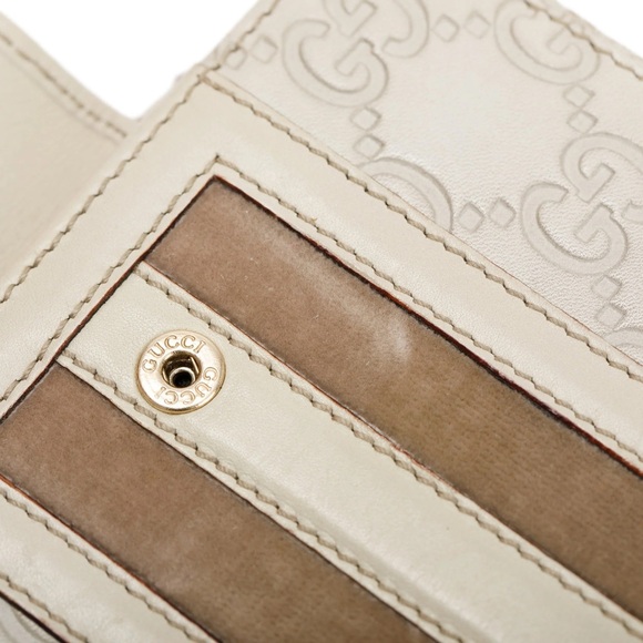 Gucci Creme Signature Leather & Suede Flap Wallet - Picture 8 of 14